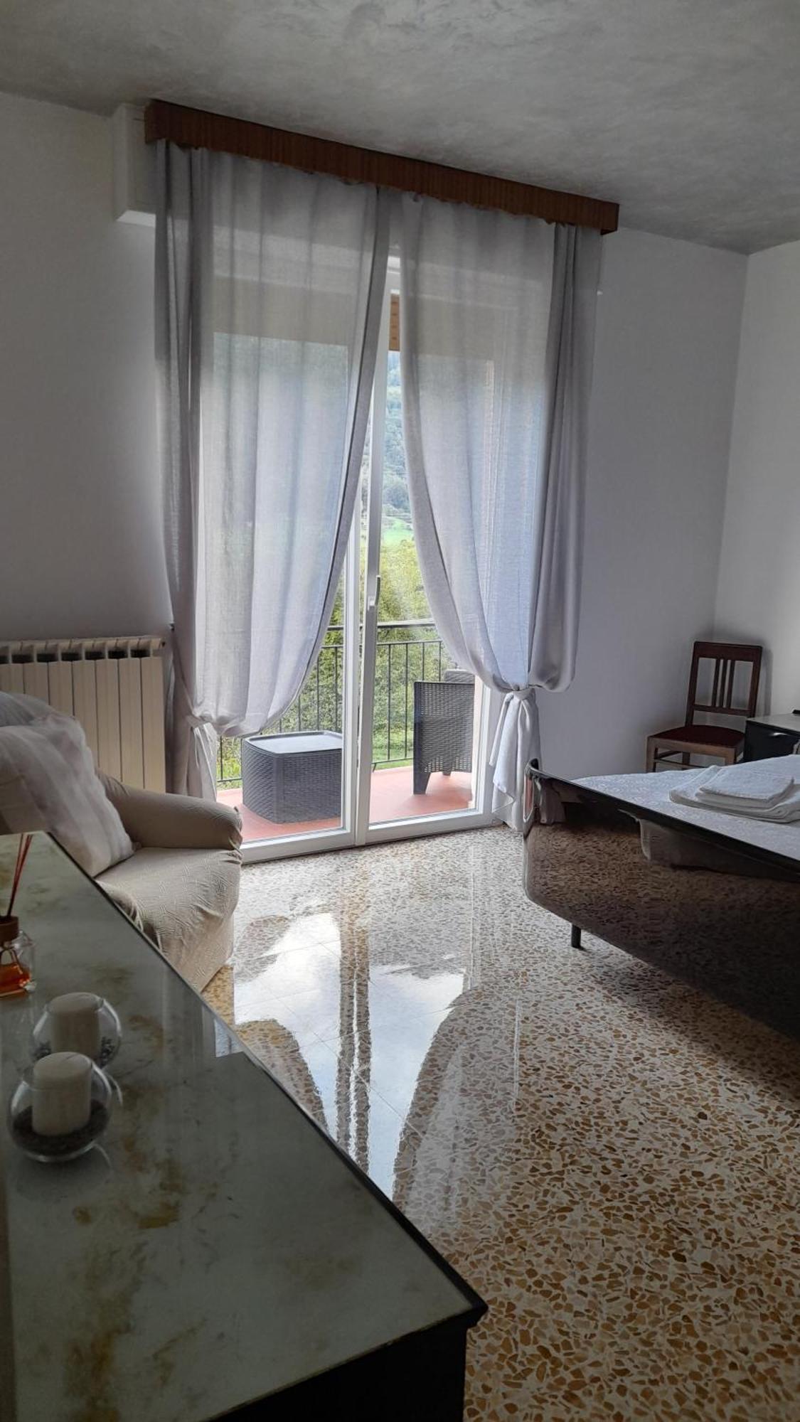 Casa Di Gianni Apartment Primaluna ภายนอก รูปภาพ
