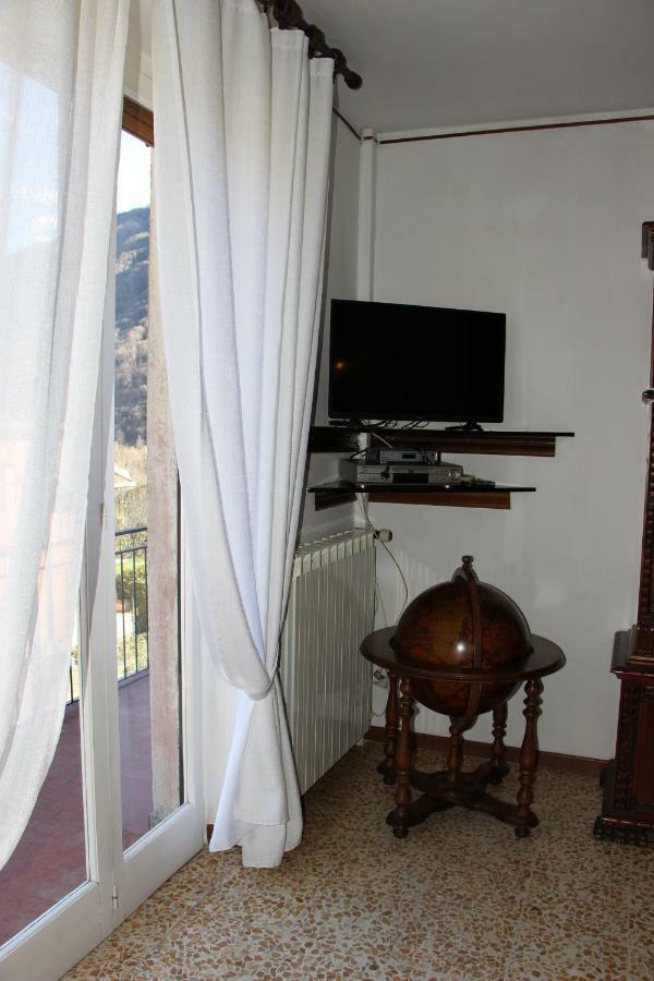 Casa Di Gianni Apartment Primaluna ภายนอก รูปภาพ